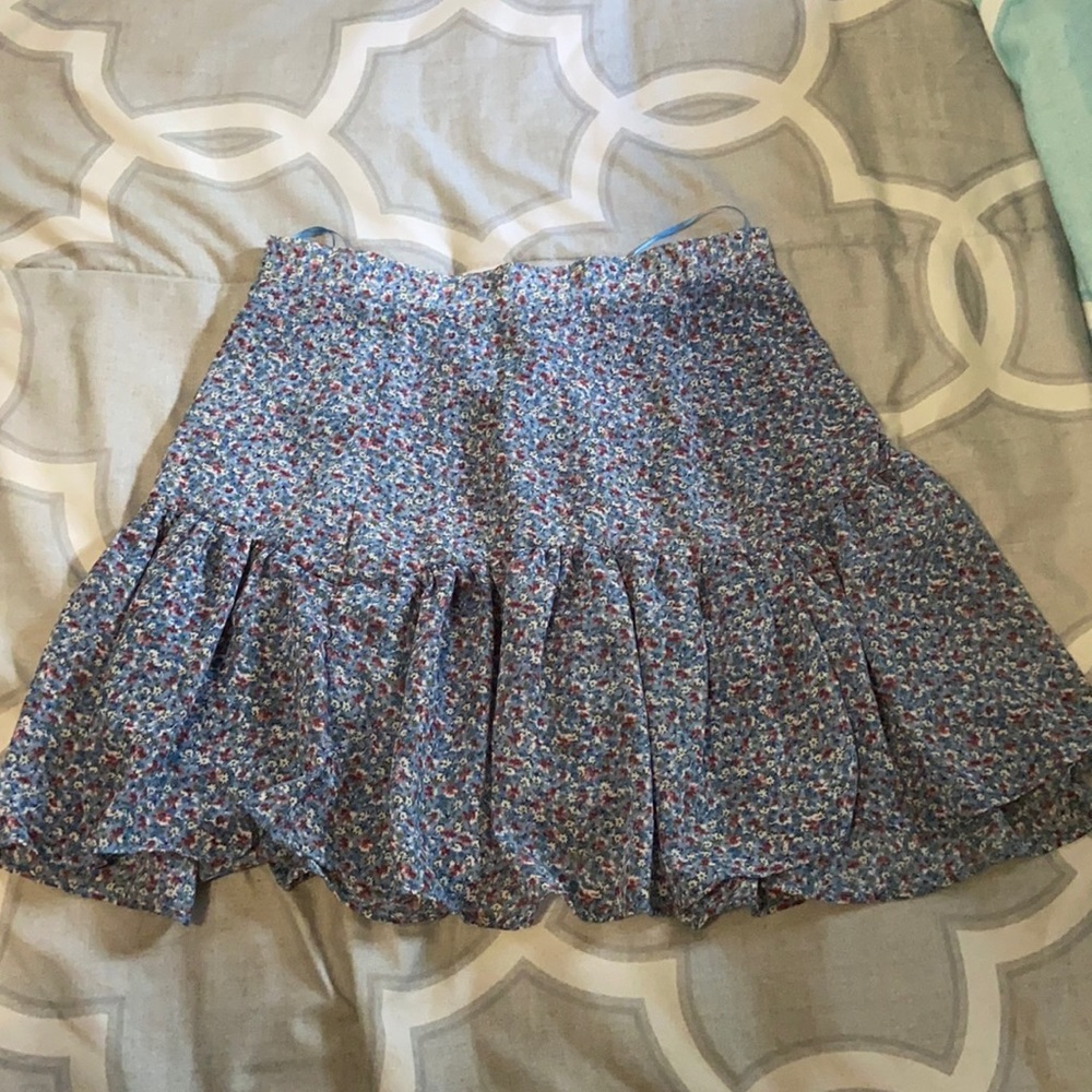 Vestique skirt